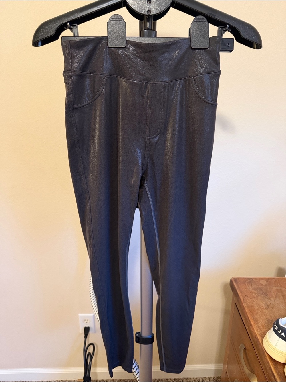 Halara Sparkly Leggings - Black NWT